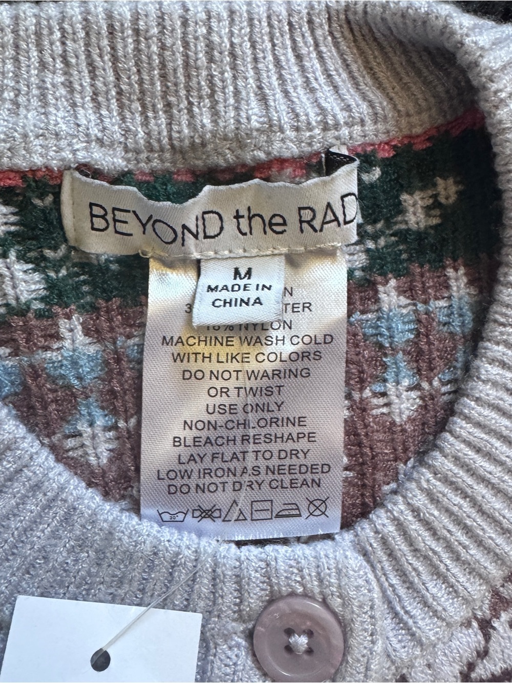 NWT Floral Fair Isle Button Cardigan Sweater - Picture 5 of 6